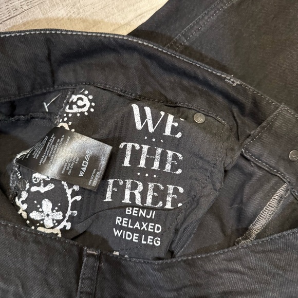 Free People We The Free Benji relaxed wide leg jeans black size 31 NWT coastal - Picture 12 of 12